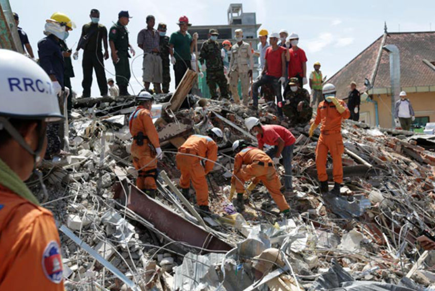 カンボジア シアヌークビルで建物の崩壊事故