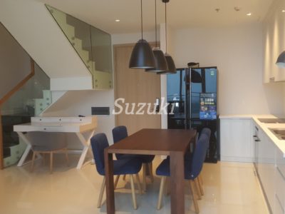 S213572 (3)