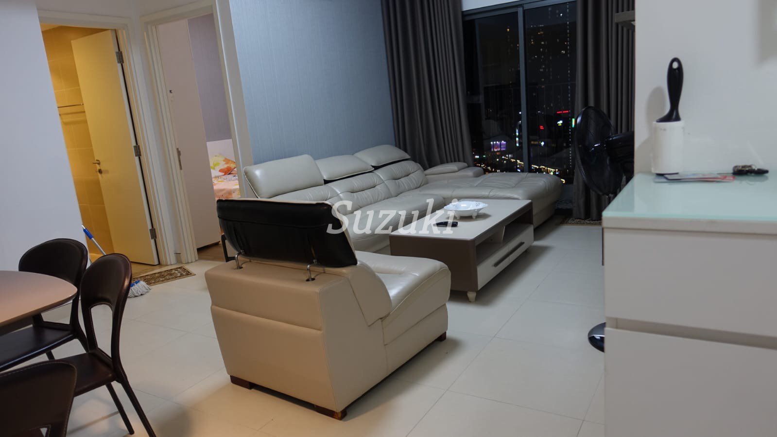 Cho thuê Masteri tại Hồ Chí Minh, nội thất đầy đủ (sofa lớn, hệ thống bếp rộng, view đẹp và view về đêm) - S2143395