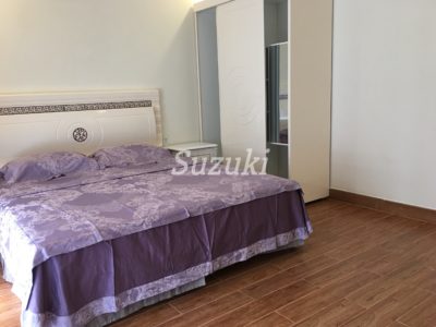 S299478 (5)