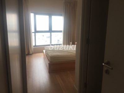 ST102043 (6)
