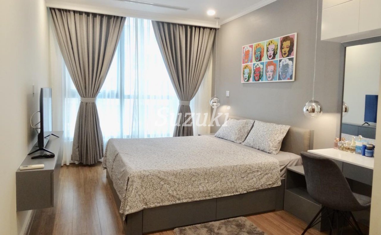 Cho thuê căn hộ 2LDK 79m2-1200$-ST105L2219 tại Vinhome Central Park (Quận Bintan)