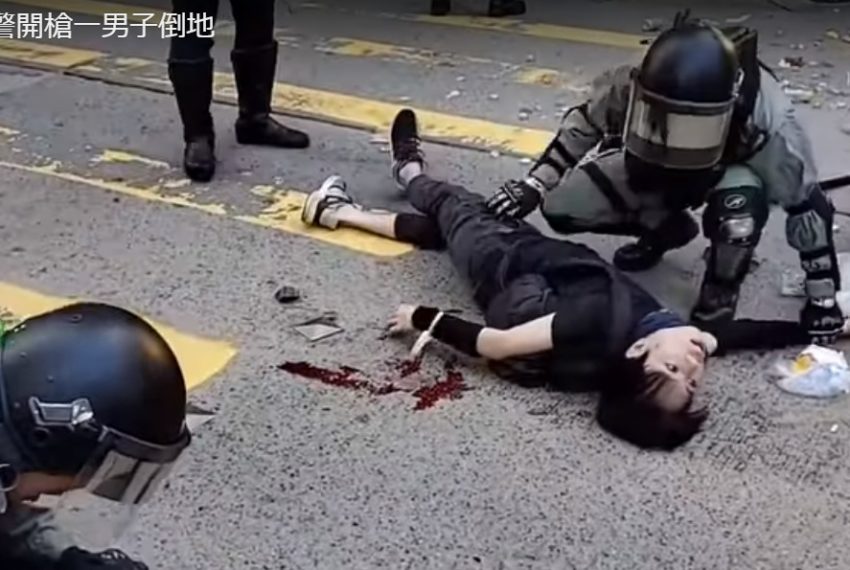 警方在香港西灣河開火