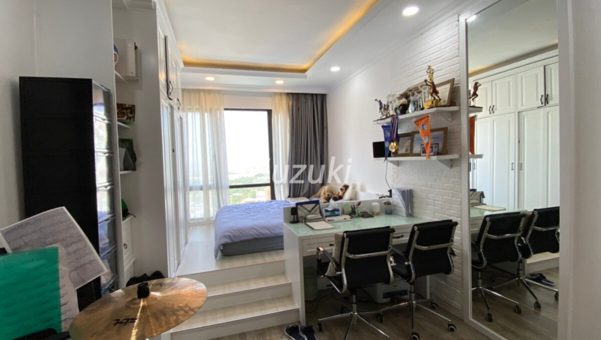6. Estella Height, Tower T2, 4 bed, 3 toilet, 165m2, middle floor, Price 4000$ (11)