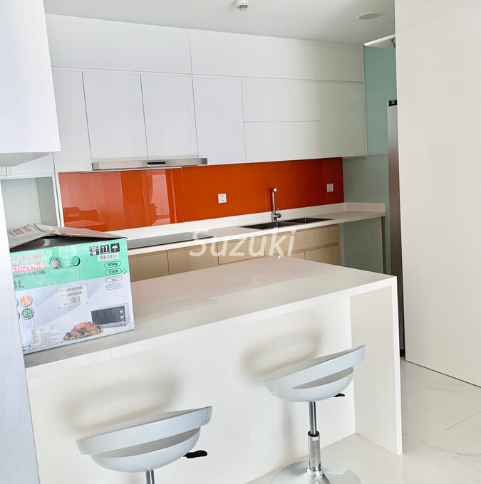 7. Sunwah Pearl, tower white house, 1300$ included management fee (12)