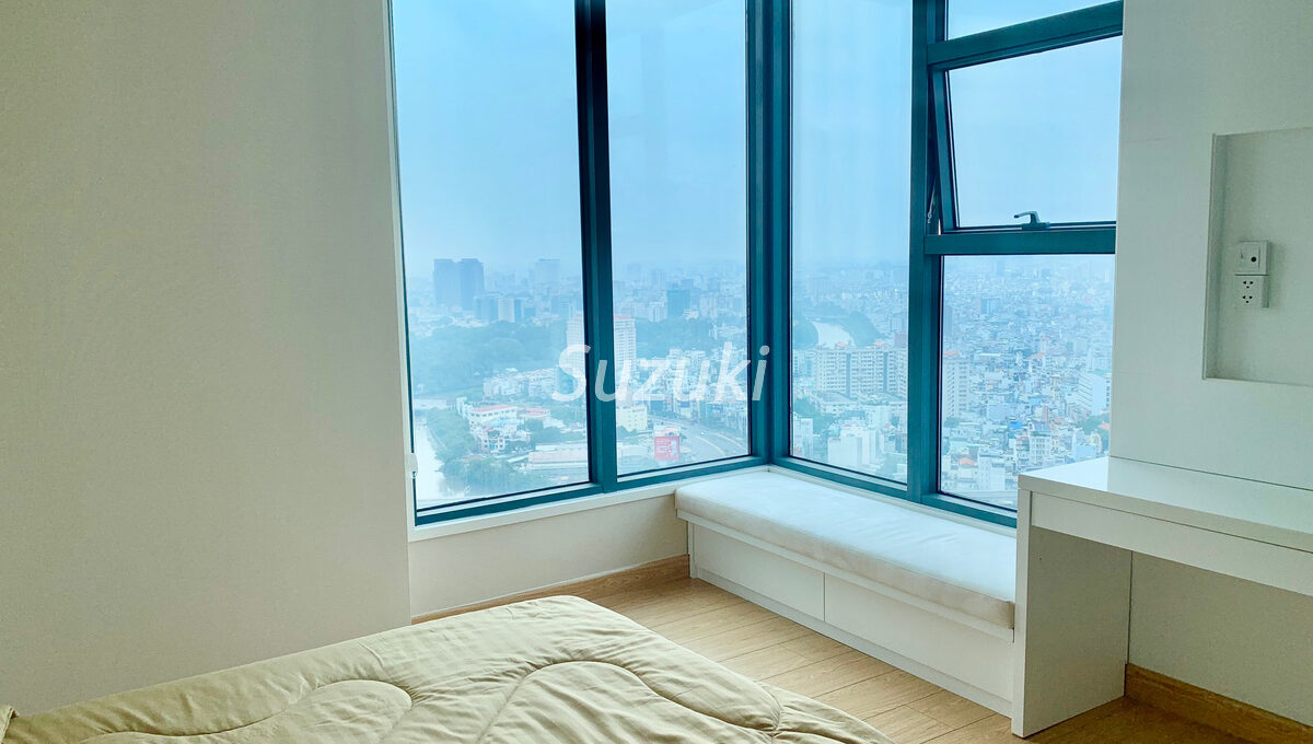 7. Sunwah Pearl, tower white house, 1300$ included management fee (4)