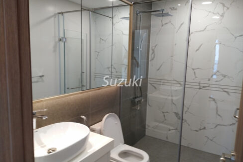 8. Sunwah Pearl, Tower wh 1300 incl management fee from end of Jan(9)
