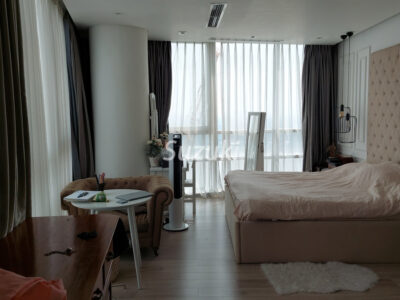 1、西江景，102m2，2500$包管理費（6）