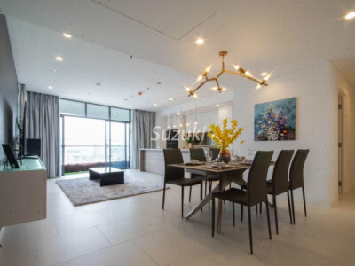 Chic Style 03 Beds City Garden Condo 3