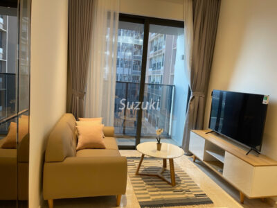 Marq 1bed net 1200USD 3