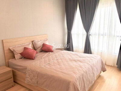 Modern Open Kitchen Apartment In City Garden 6