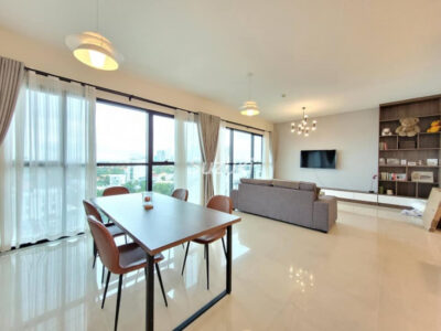 Newly Renovated Contemporary Ascent Apartment 5