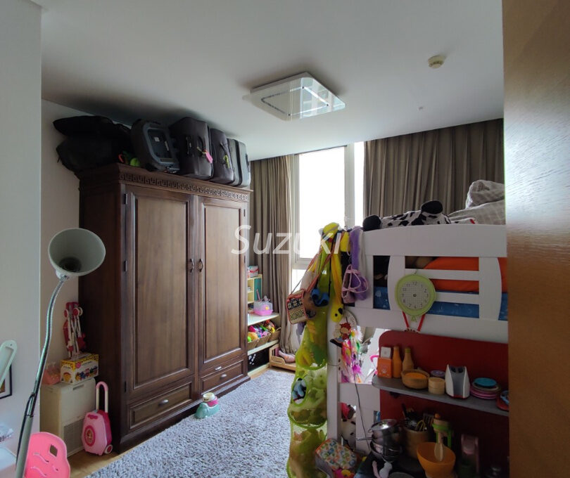 Xi Riverview 3bed 2300USD 1