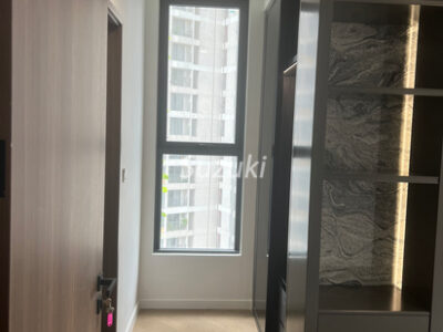 1030am. LUMIÈRE Riverside 3bed 93m2 1900USD 16