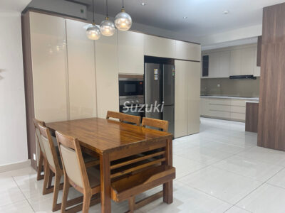 12. Riverpark prime 3PN 144m2 2650 15