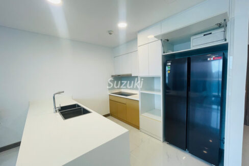 Sunwah Pearl 2bed 1750USD 8