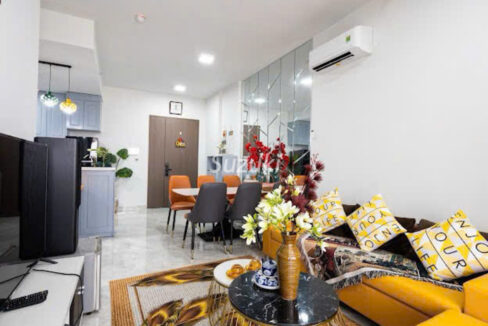 d750003 MIDTOWN M8 80m² 1330 3