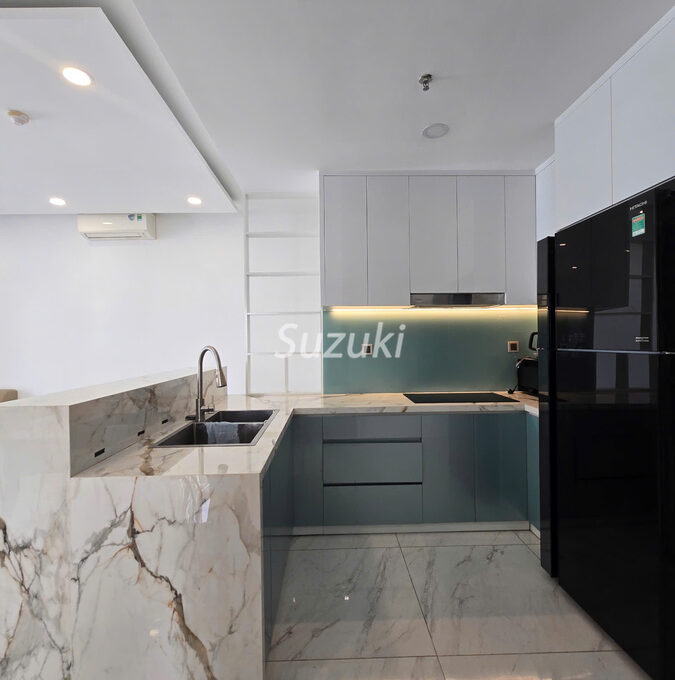 d750008 MIDTOWN M6 98sqm 1250 USD 3