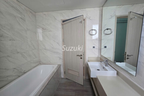 d750008 MIDTOWN M6 98sqm 1250 USD 5