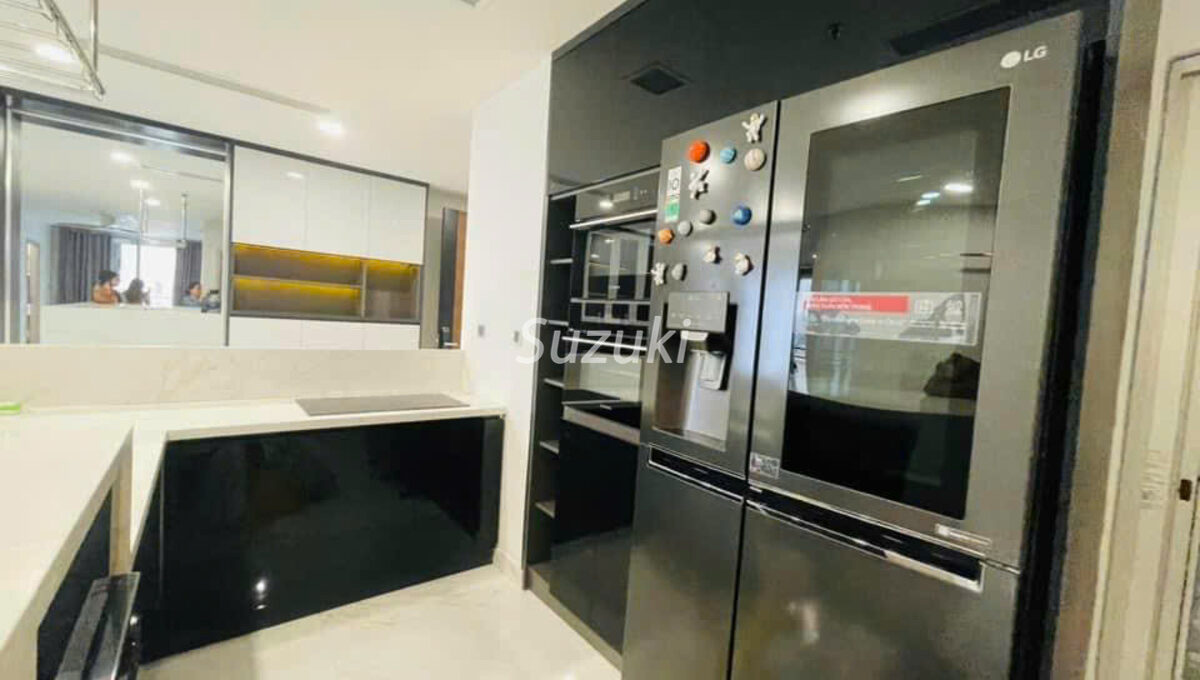 d750015 MIDTOWN M6 138m2 2000 3