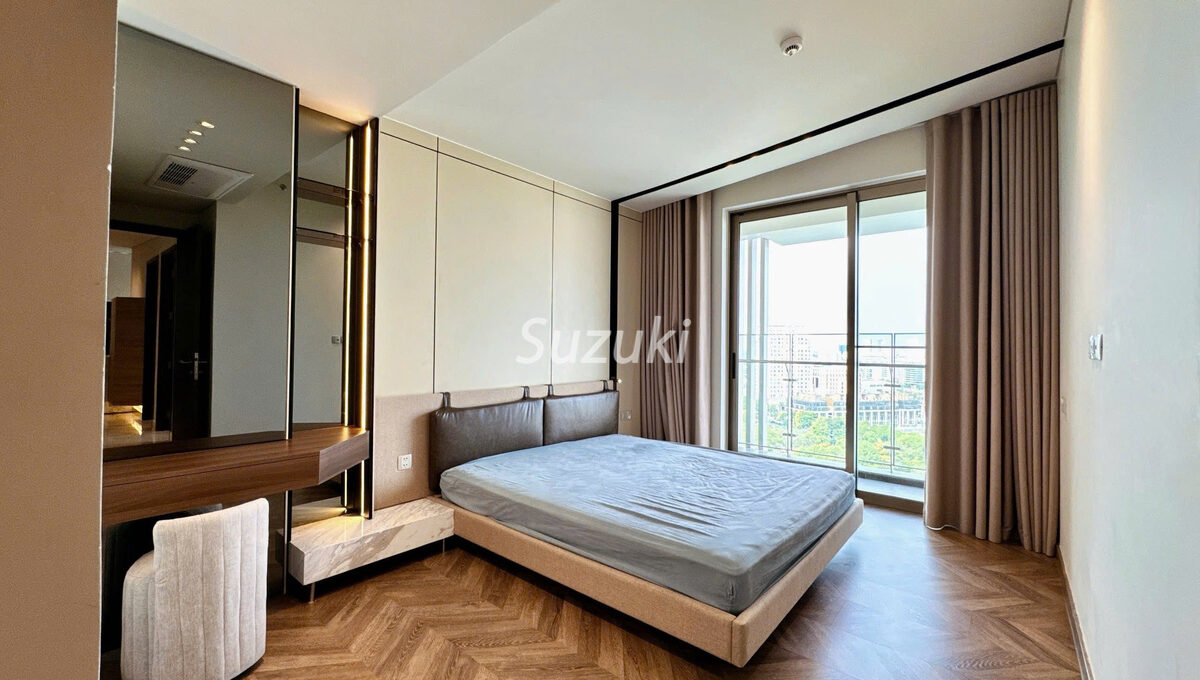 d750024 Midtown M8 124m2 2400 3