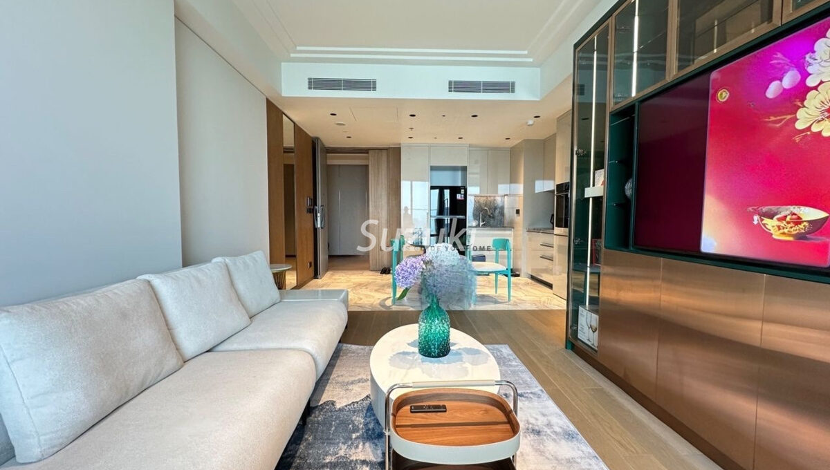 d10005 Grand Marina Saigon 1BR 65m2 2355USD 4