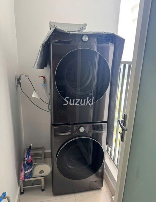 Zeit River 1bed 1160USD 10