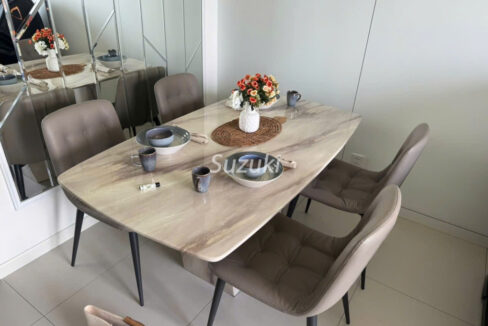 Zeit River 1bed 1160USD 12