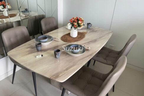 Zeit River 1bed 1160USD 2