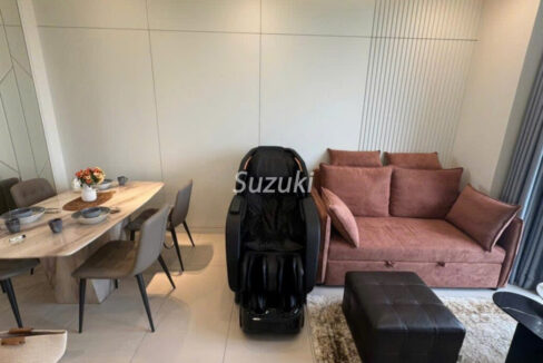 Zeit River 1bed 1160USD 3