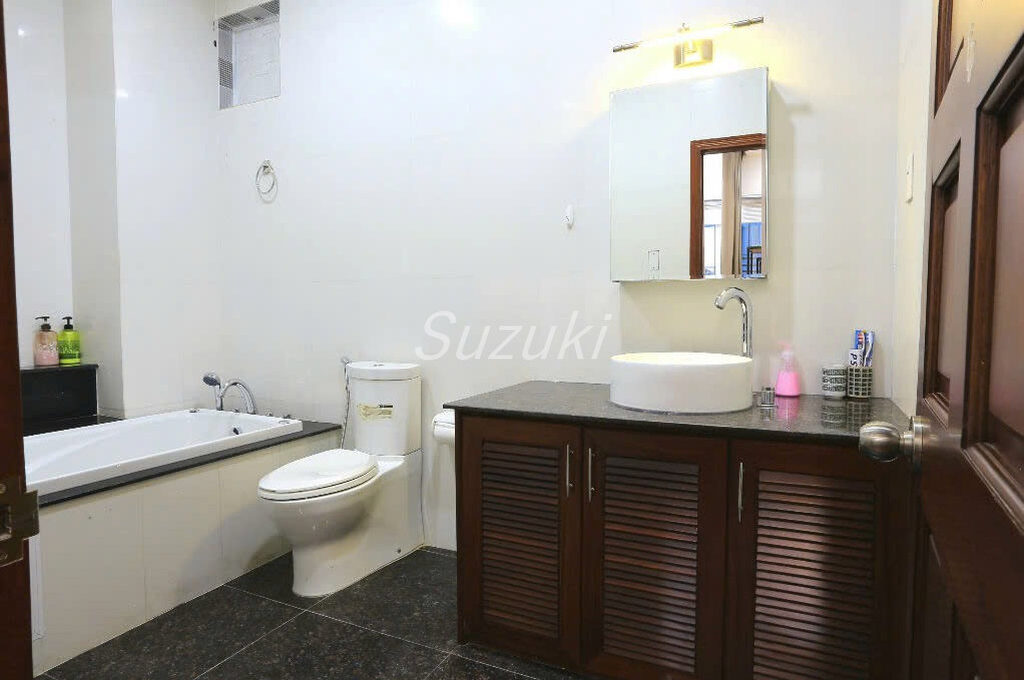 Căn hộ studio Bonbon Residences 35m2, giá 700 bảng Anh, 5 kết quả.