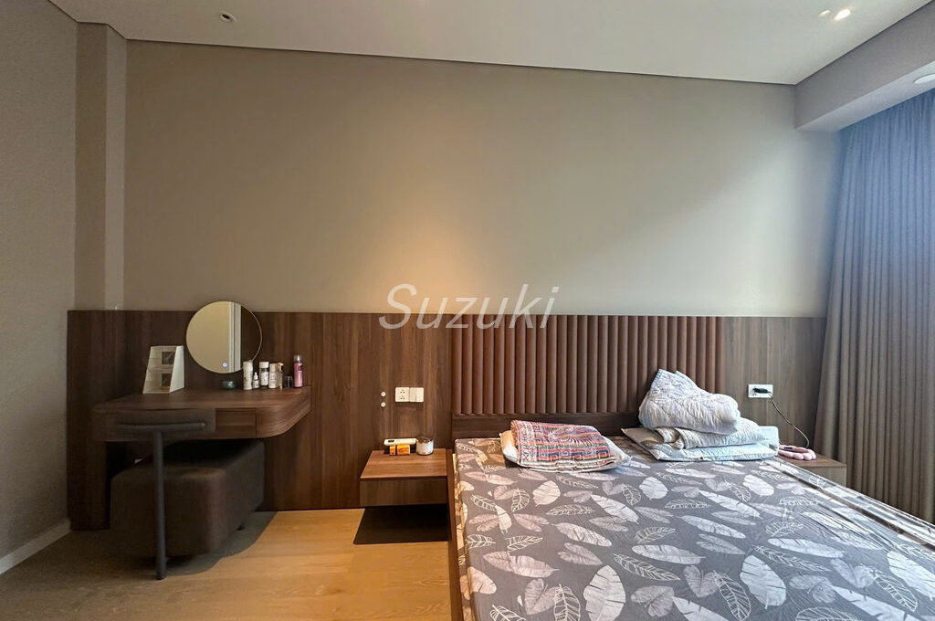 028 The Opera 2BR 83m2 2010 1