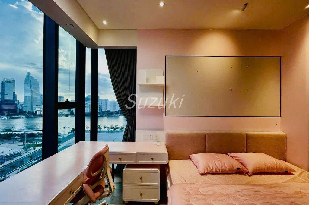 053 The Opera 2BR 77m2 2190 4