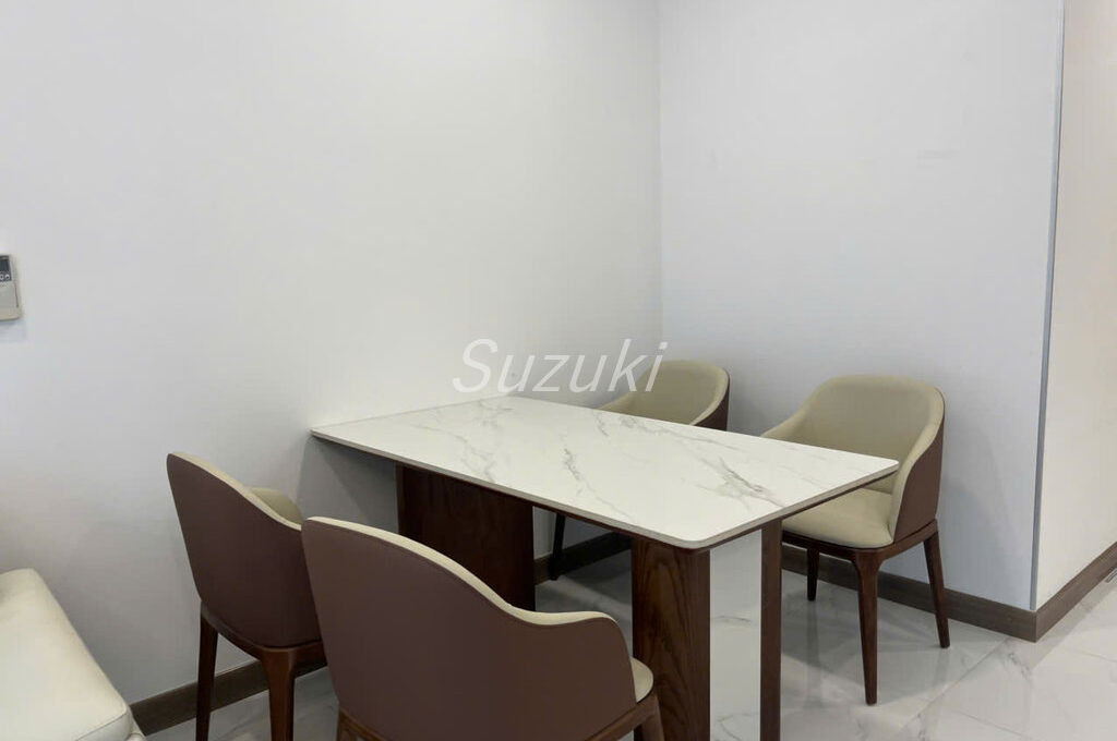100 Sunwah Pearl Golden House 2BR 1890 5