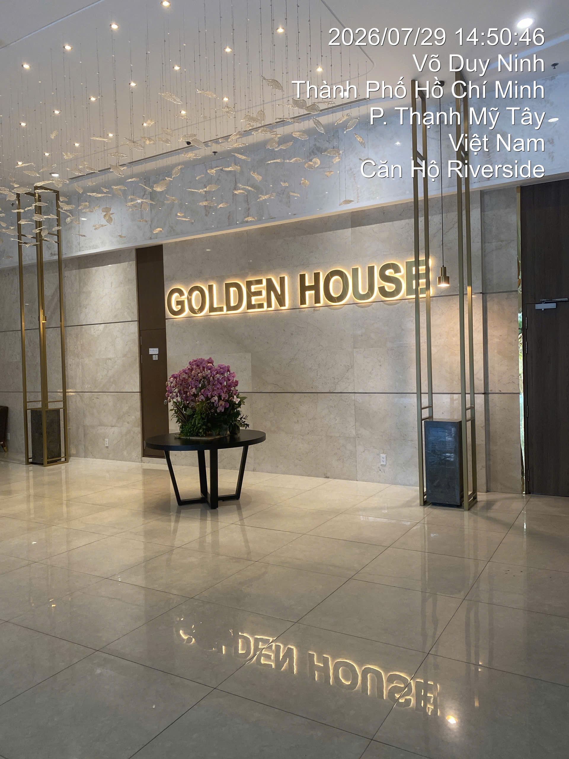 Golden House 3bed 日本人ご家族へ物件引渡